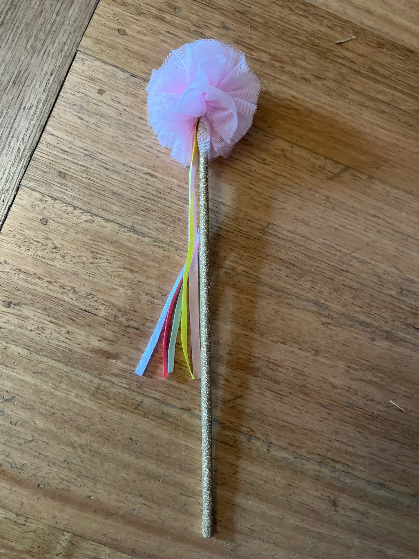 Pom Pom Wand