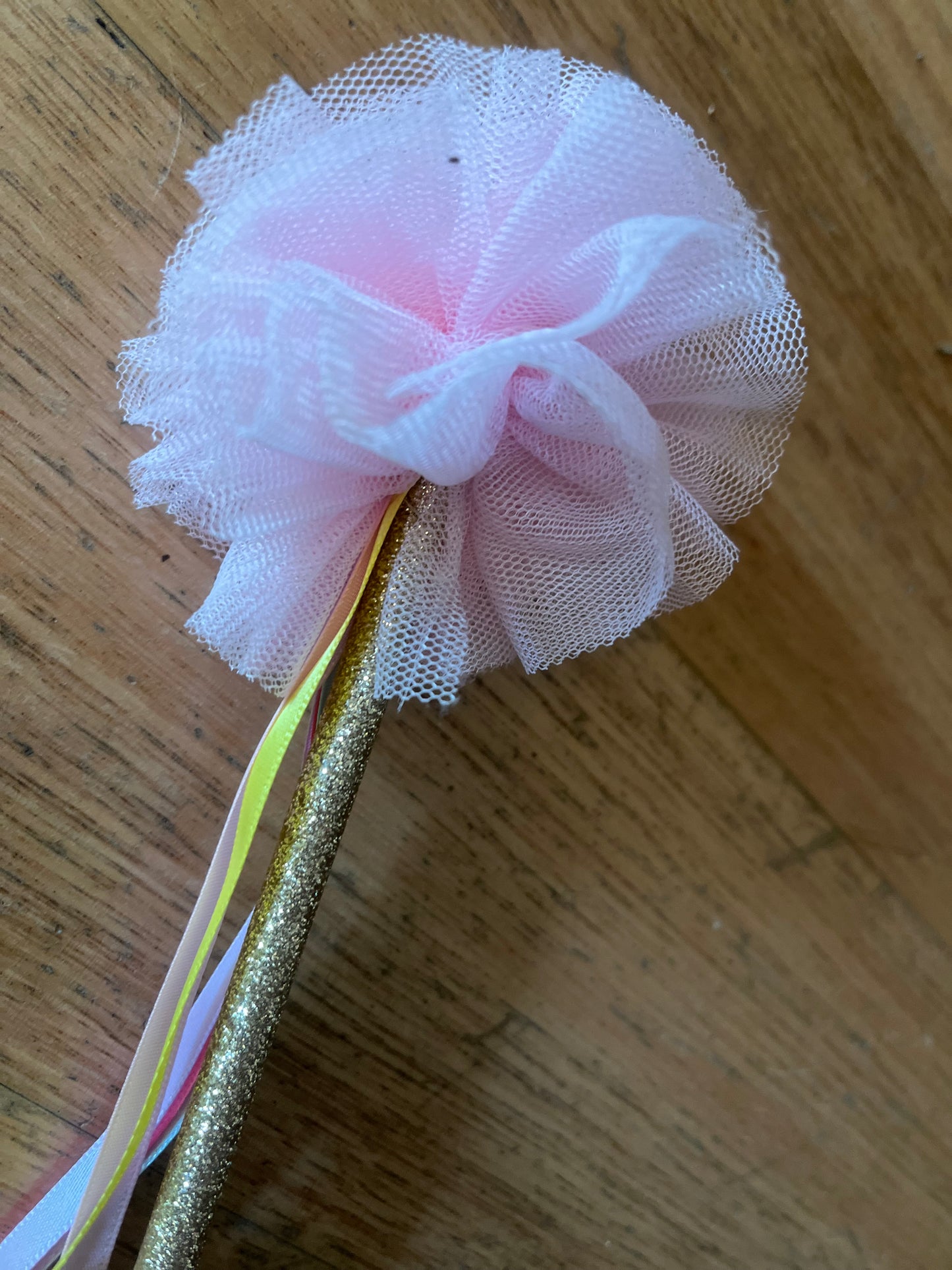 Pom Pom Wand