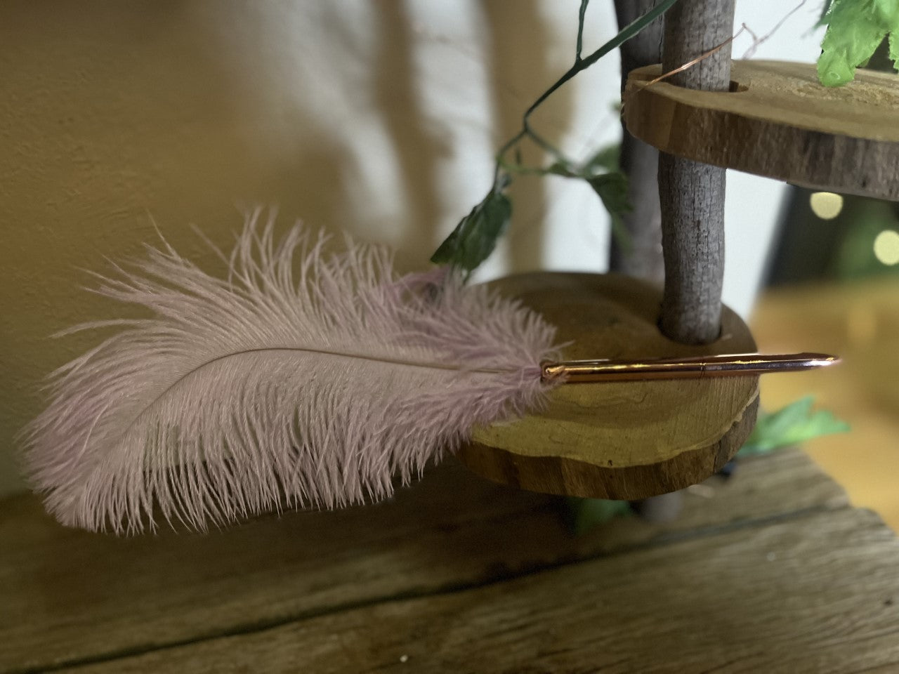 Feathered Twist Quill- Rose Gold